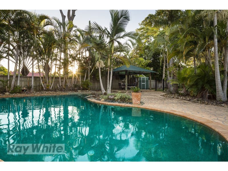 12 Ondine Court, Victoria Point QLD 4165