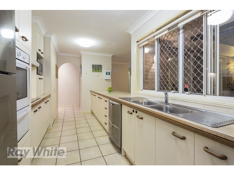 12 Ondine Court, Victoria Point QLD 4165