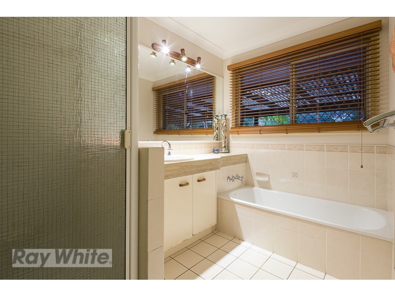 12 Ondine Court, Victoria Point QLD 4165