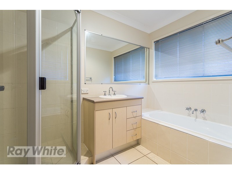 19 Timkelnik Crescent, Victoria Point QLD 4165
