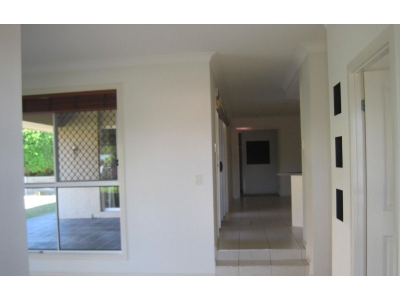 2 Aphrodite Court, Cleveland QLD 4163