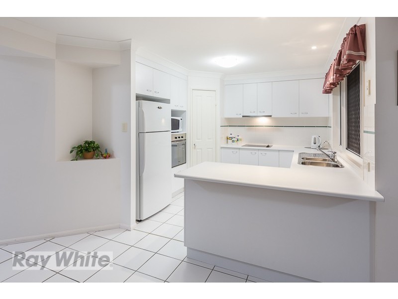 11 Kelsall Close, Victoria Point QLD 4165