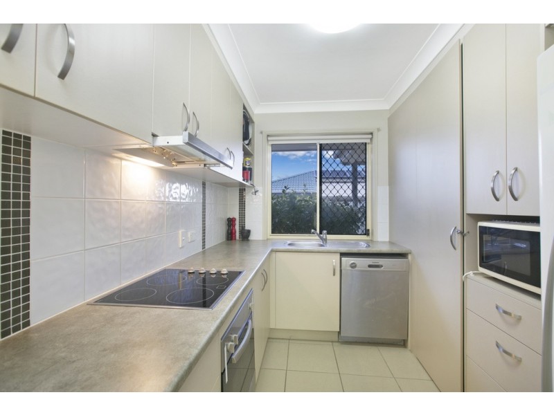 3/7 Wattle Street, Victoria Point QLD 4165