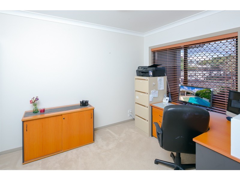6 Bayfields Avenue, Wellington Point QLD 4160