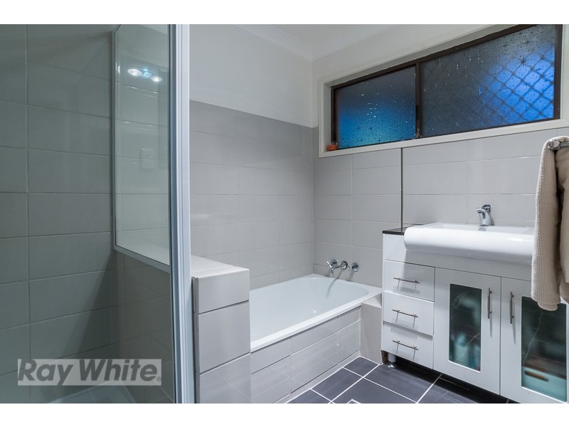 3 Heston Street, Birkdale QLD 4159