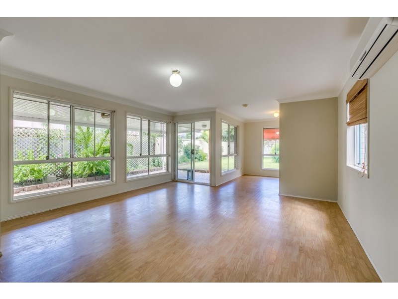96 Queens Esplanade, Thorneside QLD 4158