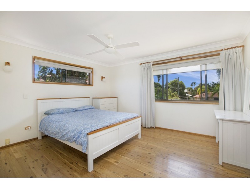 5 Moana Crescent, Birkdale QLD 4159