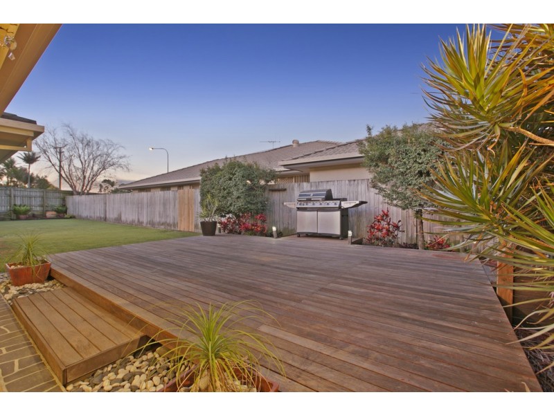 5 Sandy Drive, Victoria Point QLD 4165