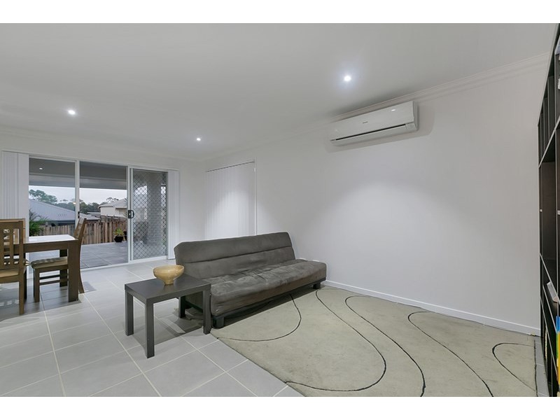 27 Fiddlewood Street, Victoria Point QLD 4165