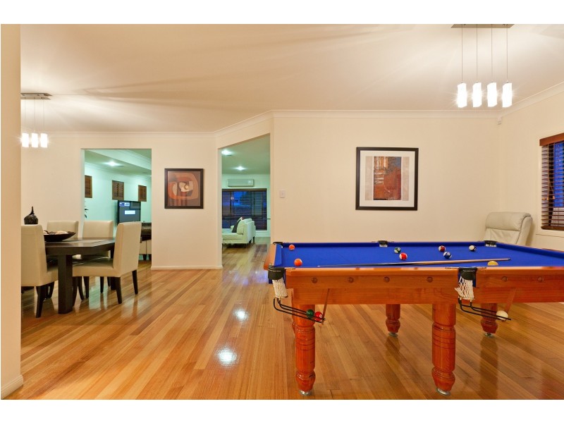 8 Paxton Street, Raby Bay QLD 4163