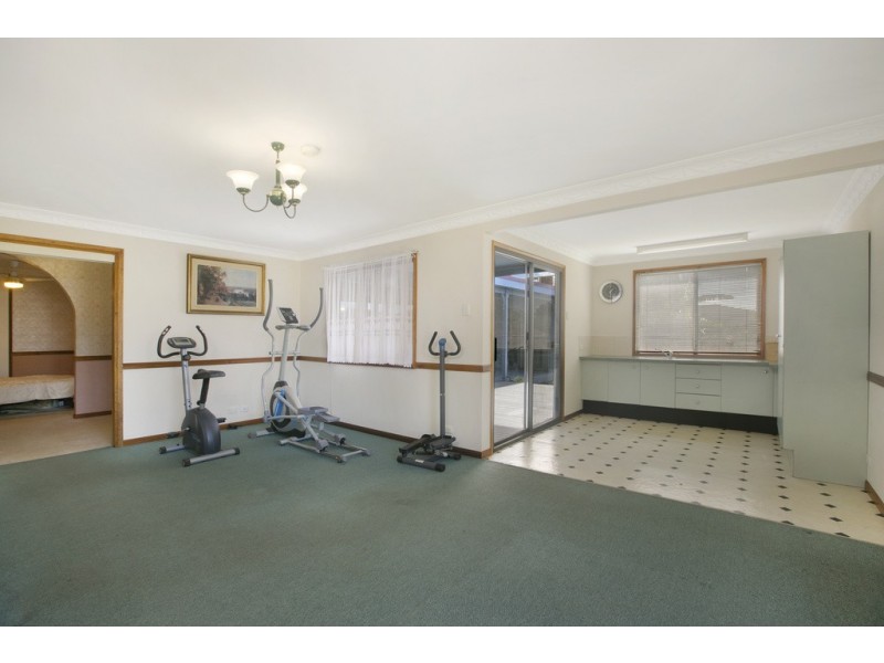 16 Wilmot Street, Victoria Point QLD 4165