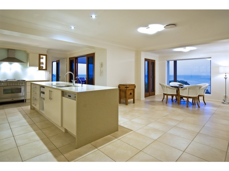 23 Main Road, Wellington Point QLD 4160