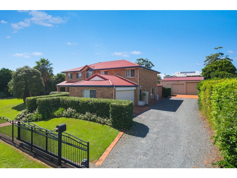 27-29 Haig Road, Birkdale QLD 4159
