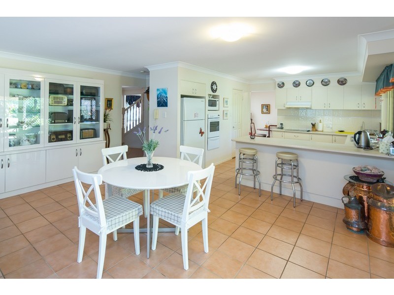 27-29 Haig Road, Birkdale QLD 4159