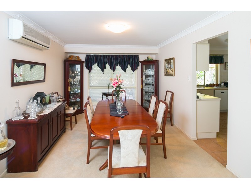 27-29 Haig Road, Birkdale QLD 4159