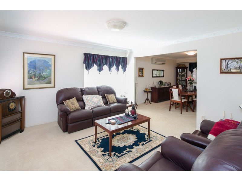 27-29 Haig Road, Birkdale QLD 4159