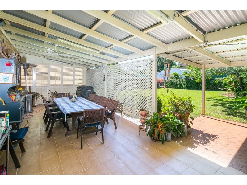 27-29 Haig Road, Birkdale QLD 4159