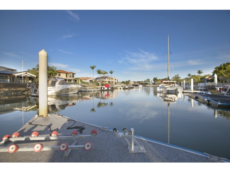 1 Keel Street, Birkdale QLD 4159