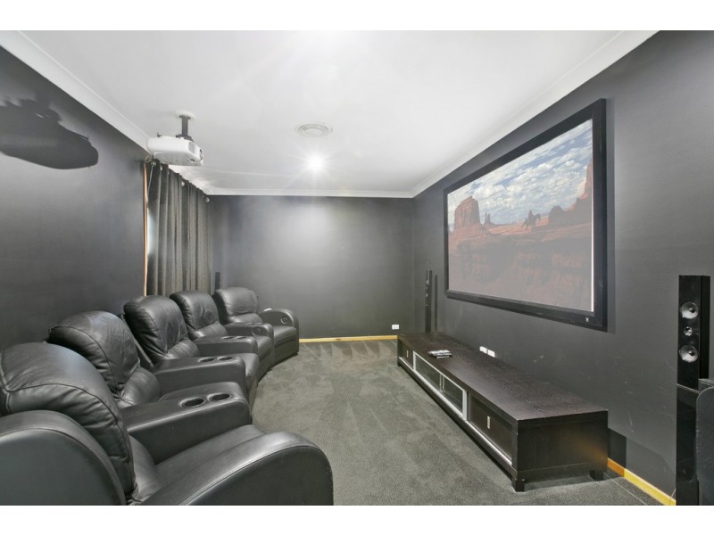 1 Keel Street, Birkdale QLD 4159