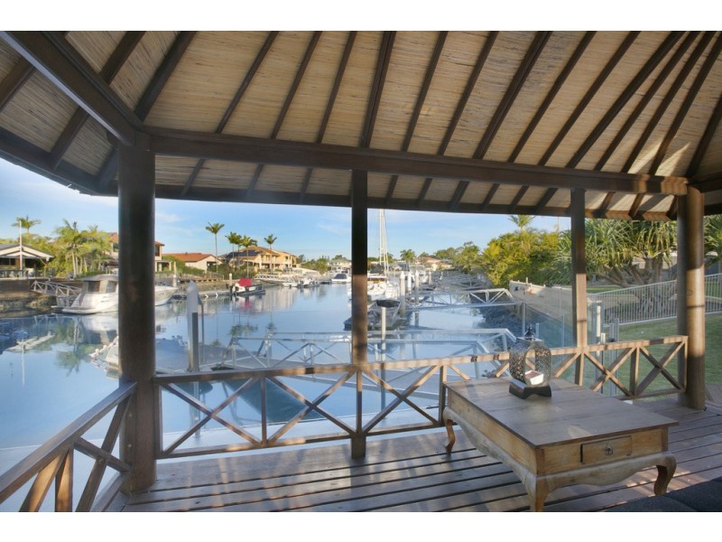 1 Keel Street, Birkdale QLD 4159