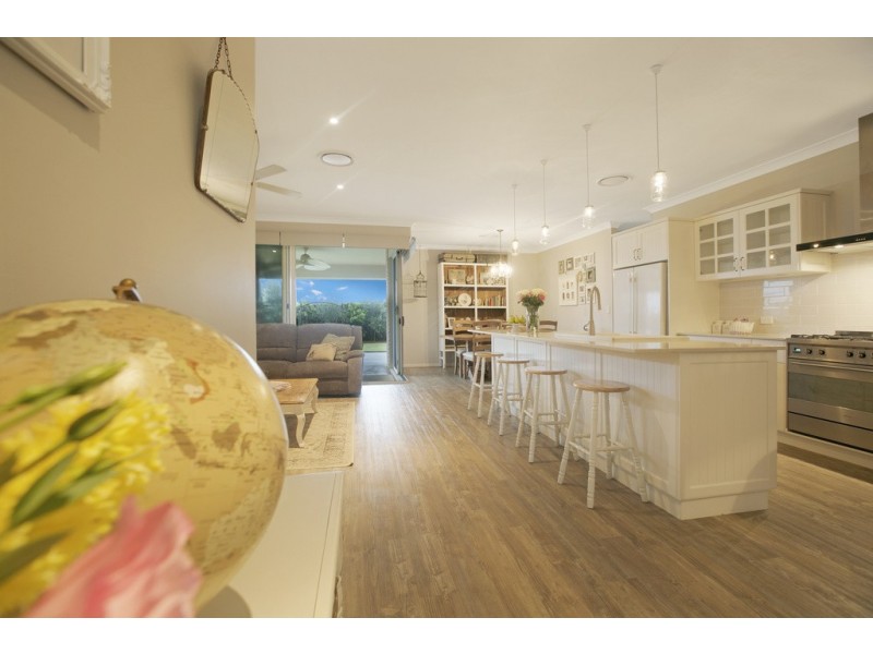 11 Colthouse Drive, Thornlands QLD 4164