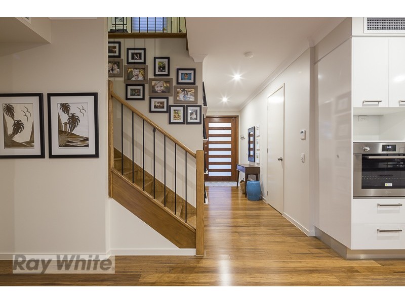 16/10-12 Bainbridge Street, Ormiston QLD 4160