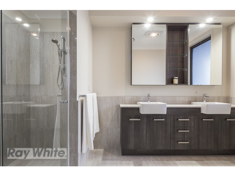 16/10-12 Bainbridge Street, Ormiston QLD 4160