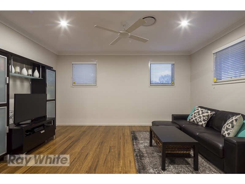 16/10-12 Bainbridge Street, Ormiston QLD 4160