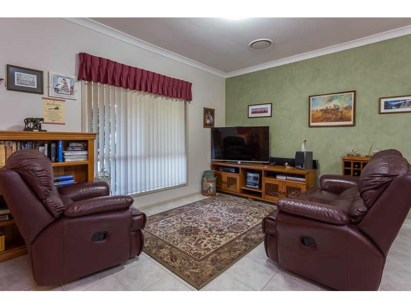 43 Intrepid Drive, Victoria Point QLD 4165