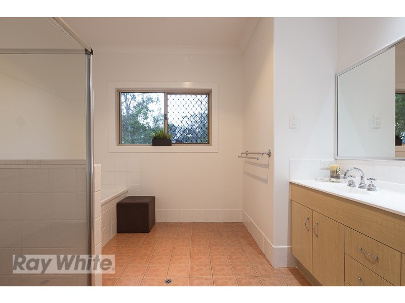 39 Luke Street, Thornlands QLD 4164