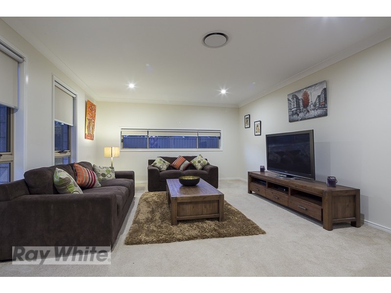 1 Pinevale Court, Victoria Point QLD 4165