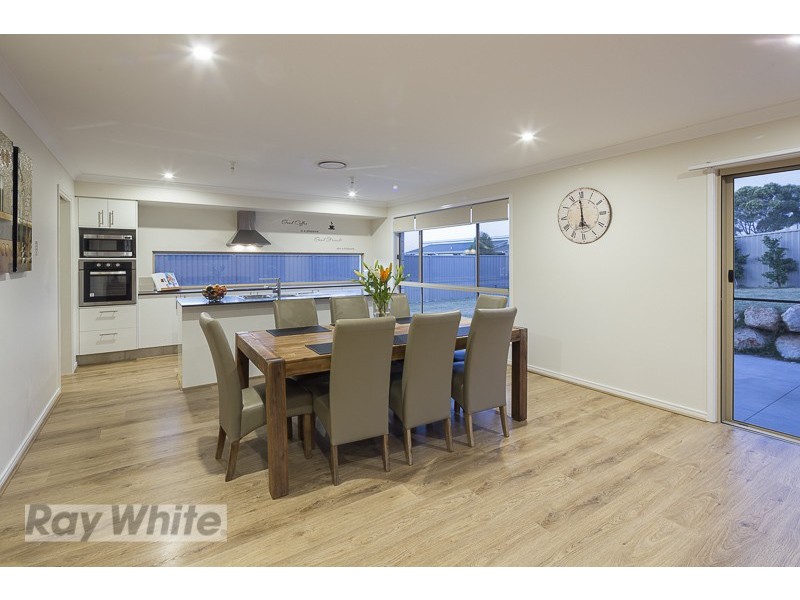 1 Pinevale Court, Victoria Point QLD 4165