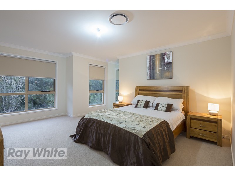 1 Pinevale Court, Victoria Point QLD 4165