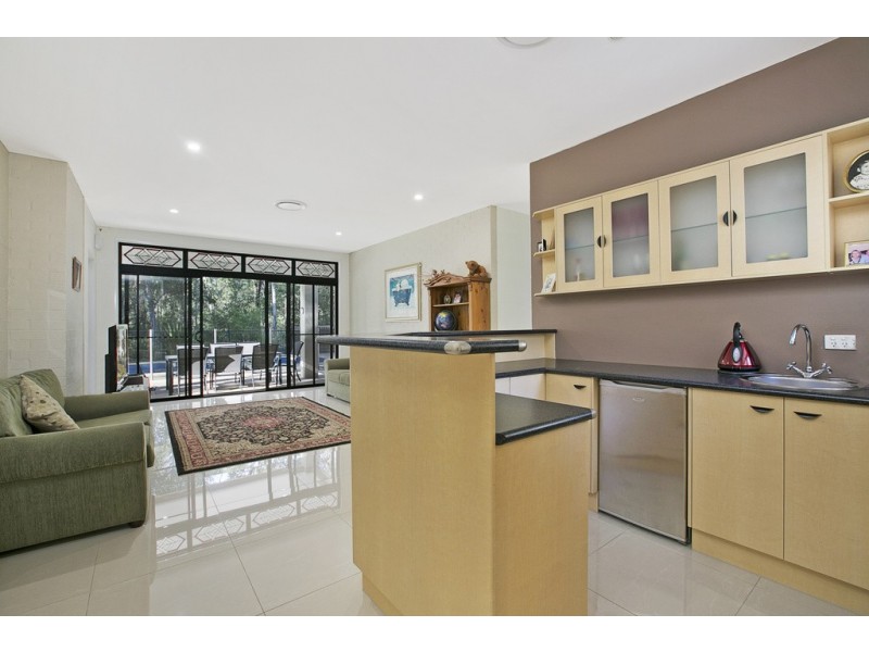 309 Avalon Road, Sheldon QLD 4157