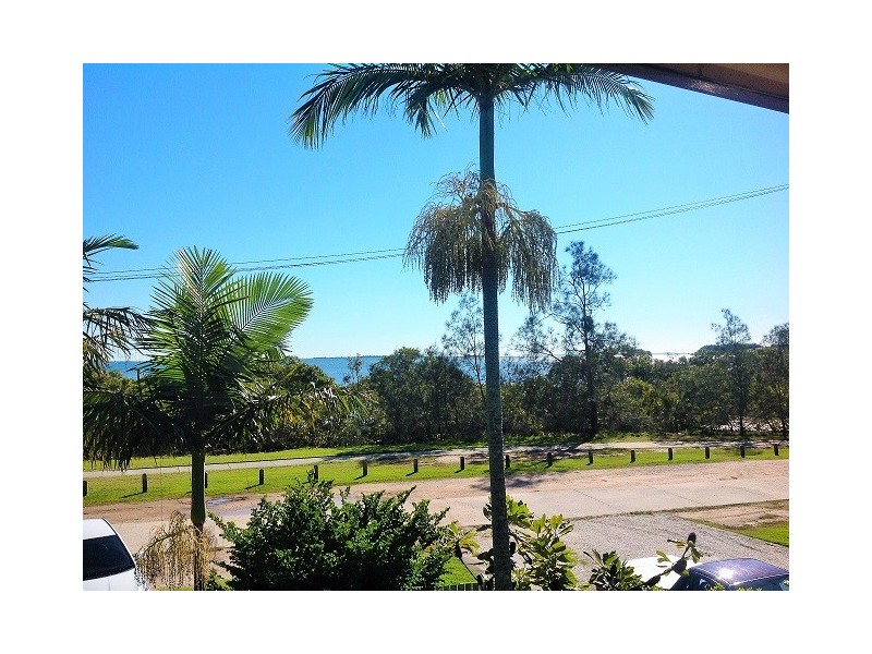 111 Thomas Street, Wellington Point QLD 4160