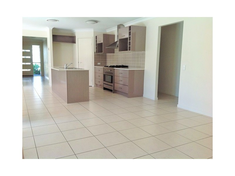 5 Francene Place, Birkdale QLD 4159