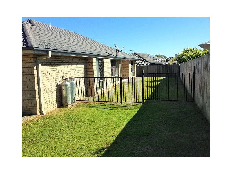 5 Francene Place, Birkdale QLD 4159