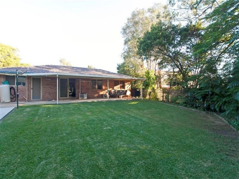 8 Tamarix Street, Alexandra Hills QLD 4161