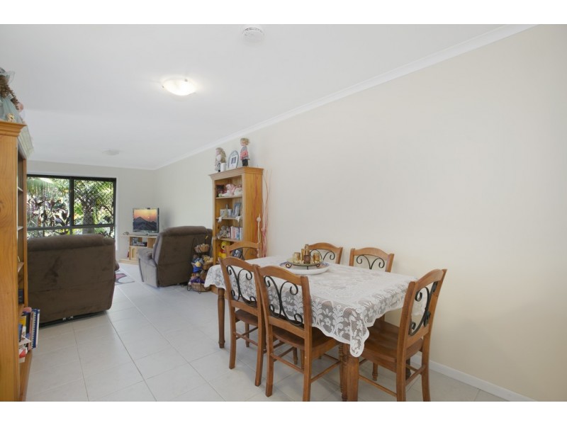 2/73 Burbank Road, Birkdale QLD 4159
