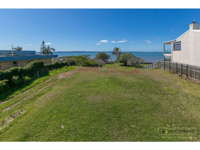 137 Shore Street North, Cleveland QLD 4163