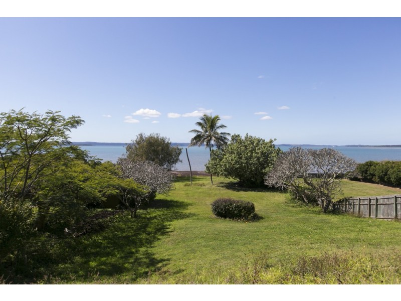 137 Shore Street North, Cleveland QLD 4163