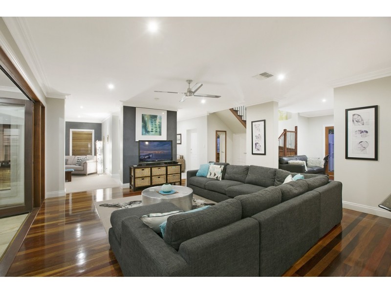6 King Island Drive, Wellington Point QLD 4160