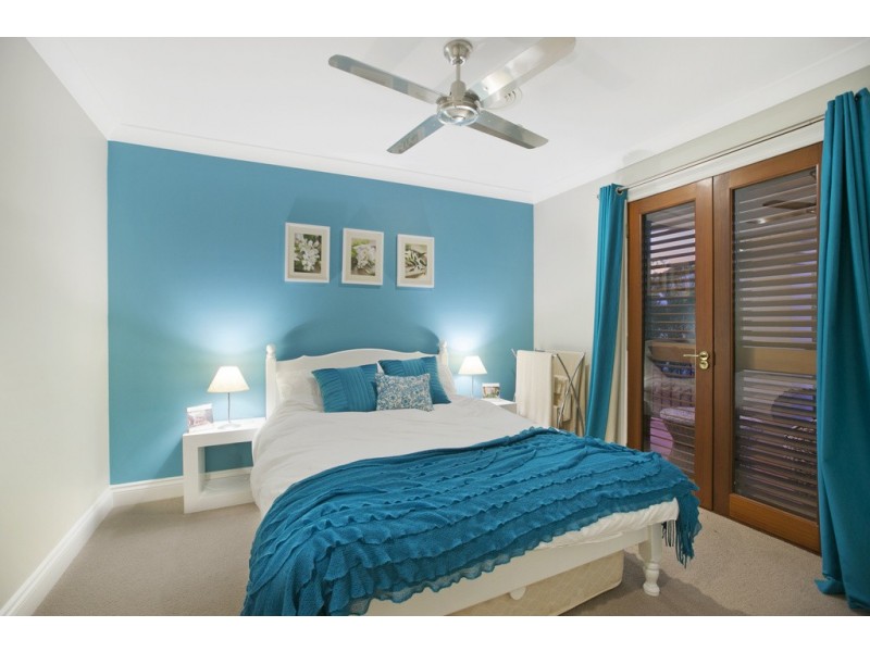 6 King Island Drive, Wellington Point QLD 4160