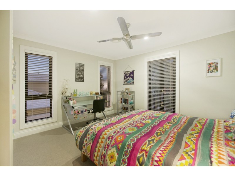 6 King Island Drive, Wellington Point QLD 4160