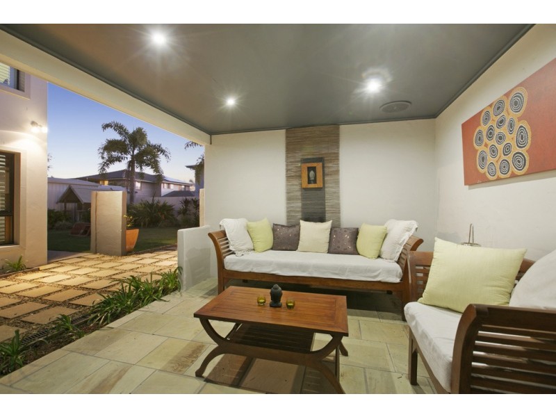 6 King Island Drive, Wellington Point QLD 4160