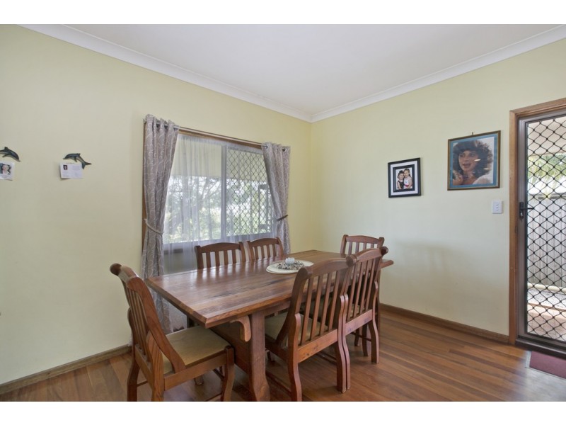 17 Manor Drive, Wellington Point QLD 4160