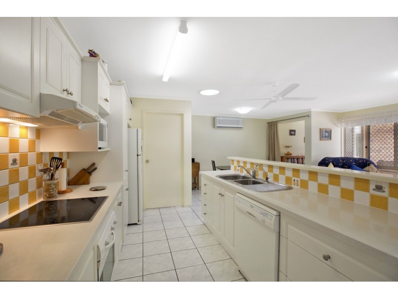 8 Bethnal Court, Wellington Point QLD 4160