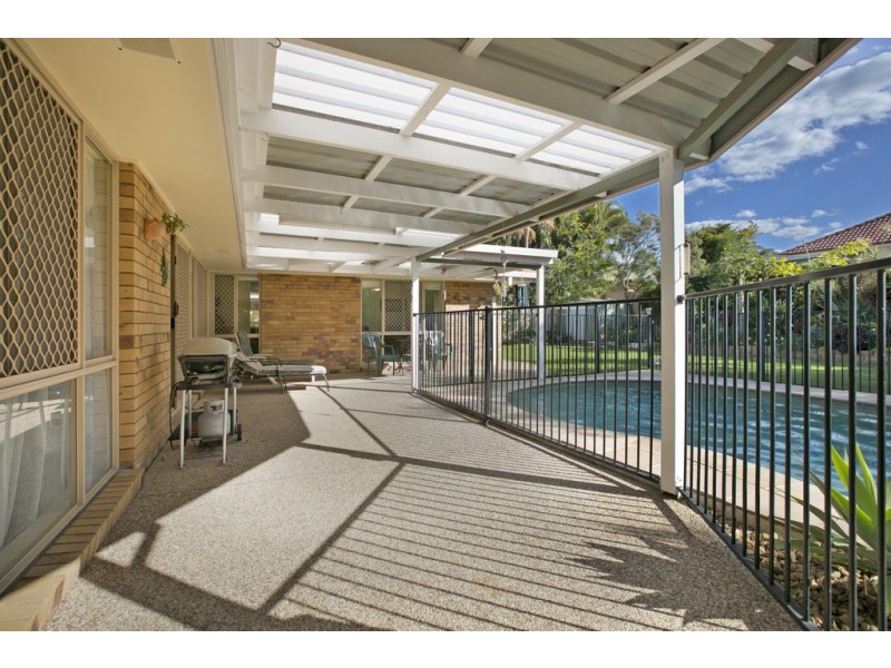 8 Bethnal Court, Wellington Point QLD 4160