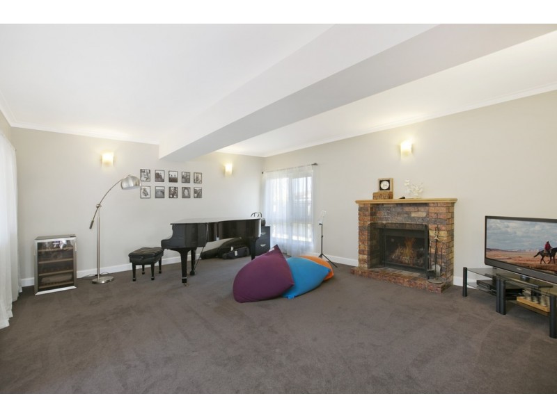 5 Cronin Drive, Wellington Point QLD 4160