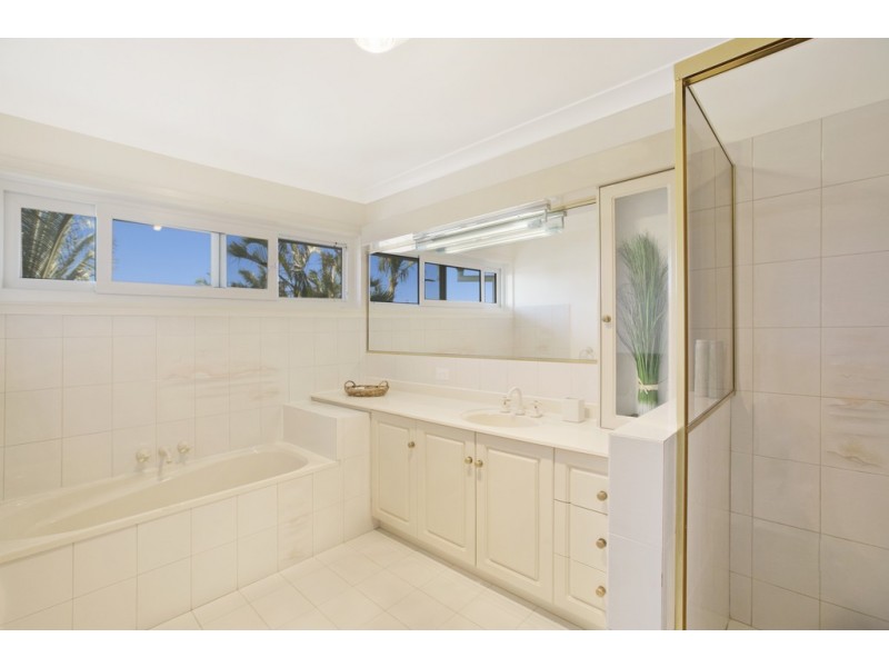 5 Cronin Drive, Wellington Point QLD 4160